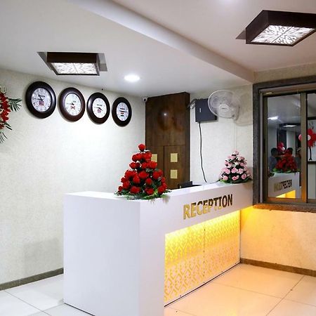 Hotel Shahi Darbar Navsari Zewnętrze zdjęcie